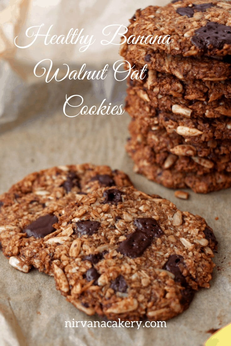 Healthy Banana, Walnut and Oat Cookies