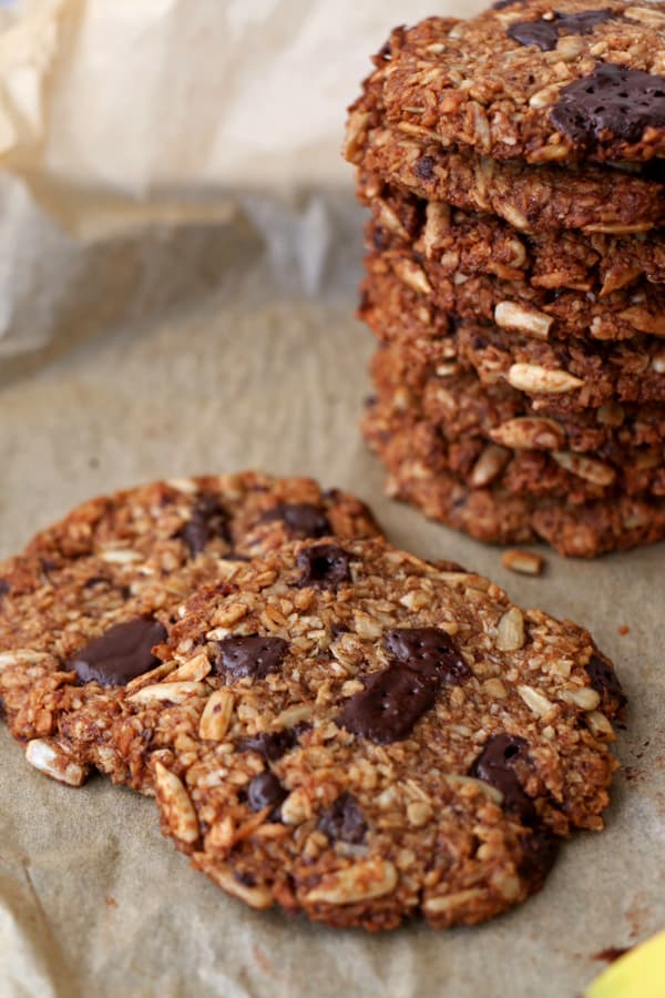 Banana Walnut Oat Cookies