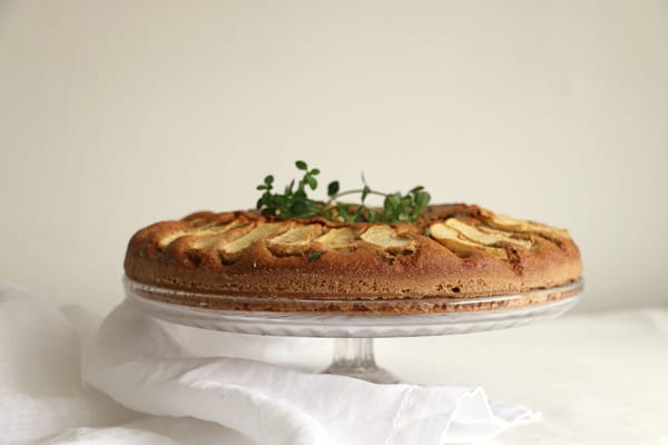 Apple Thyme and Almond Cake