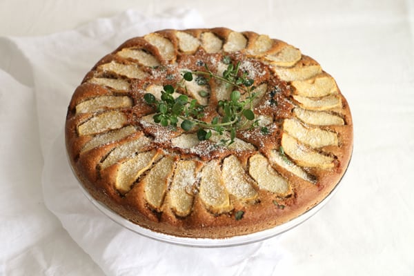 Apple Thyme and Almond Cake