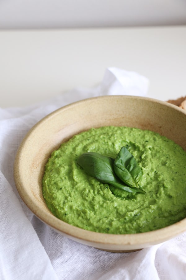 Green Pea and Basil Dip