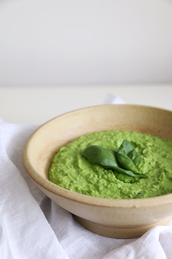 Green Pea and Basil Dip