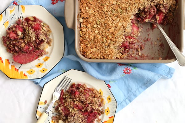 Apple, Pear and Blackberry Crumble