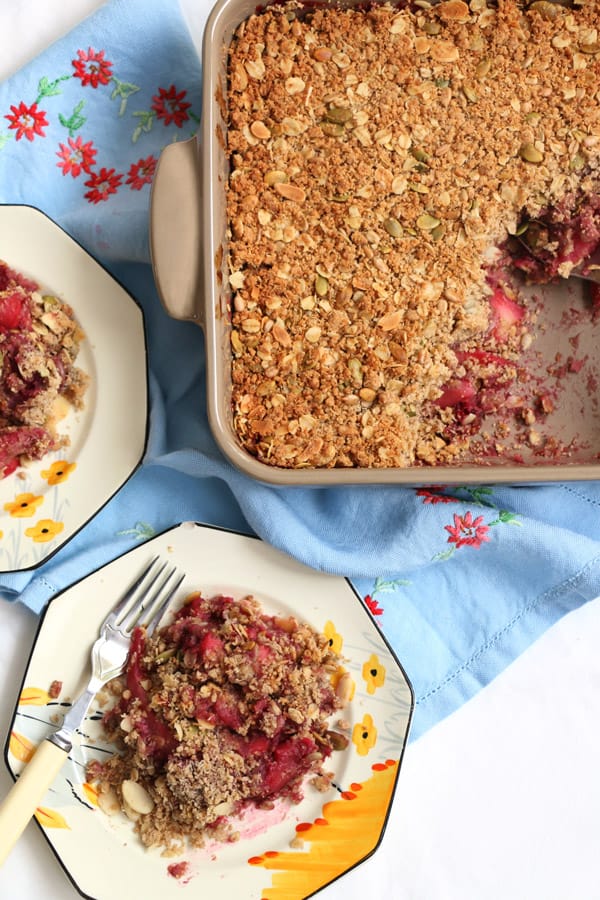 Apple, Pear and Blackberry Crumble