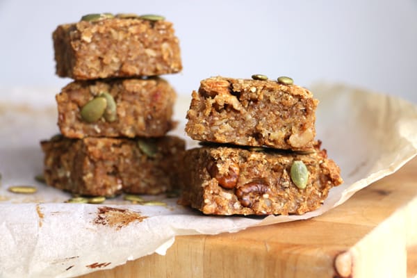 Pumpkin and Oat Breakfast Bars (gluten-free & vegan)