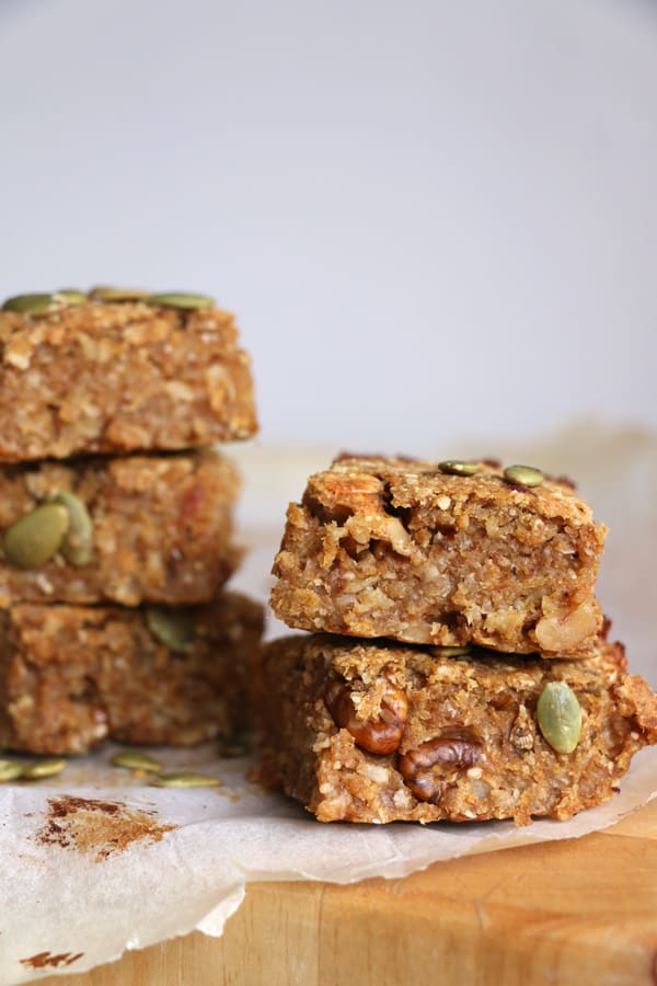 Pumpkin and Oat Breakfast Bars (gluten-free & vegan)