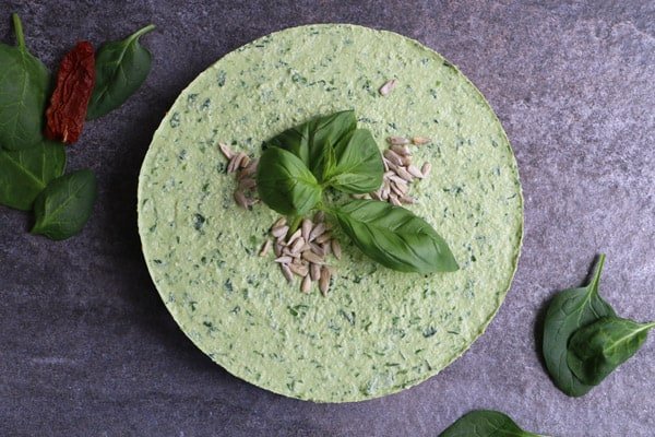 Raw Spinach Cheesecake with Sundried Tomato and Sunflower Seed Crust (grain-free & vegan)