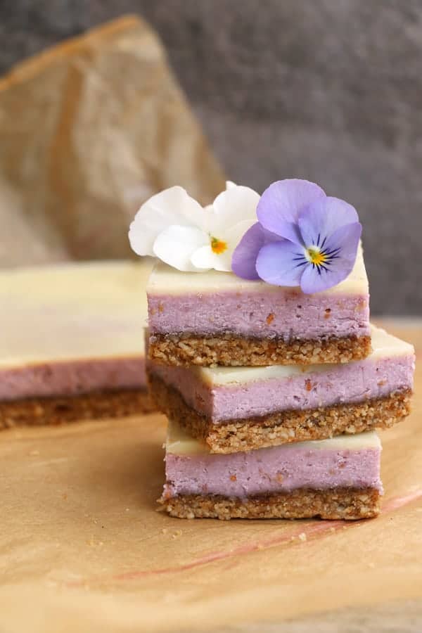 Raspberry White Chocolate Bars with Sunflower Seeds and Tahini Crust (grain-free & vegan)