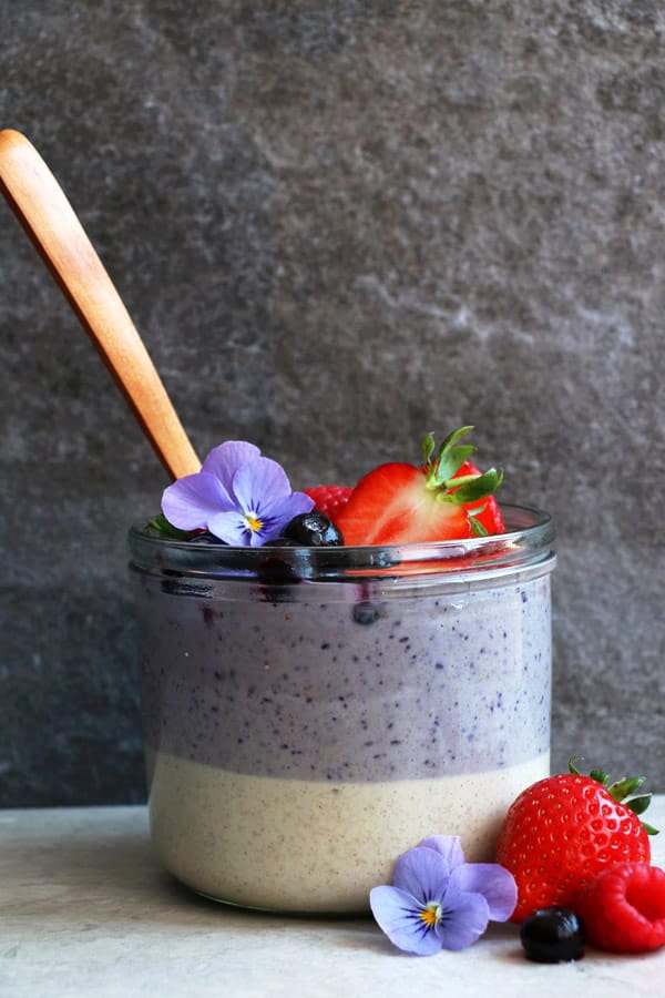 Raw Buckwheat Porridge with Berries - Nirvana Cakery