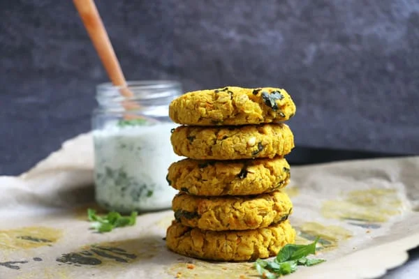 Red Lentil Burgers with Cucumber Raita (gluten-free & vegan)