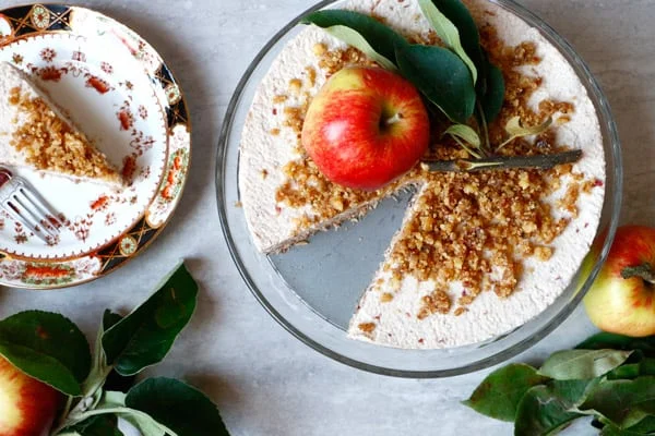 Raw Apple Cake (grain-free & vegan)
