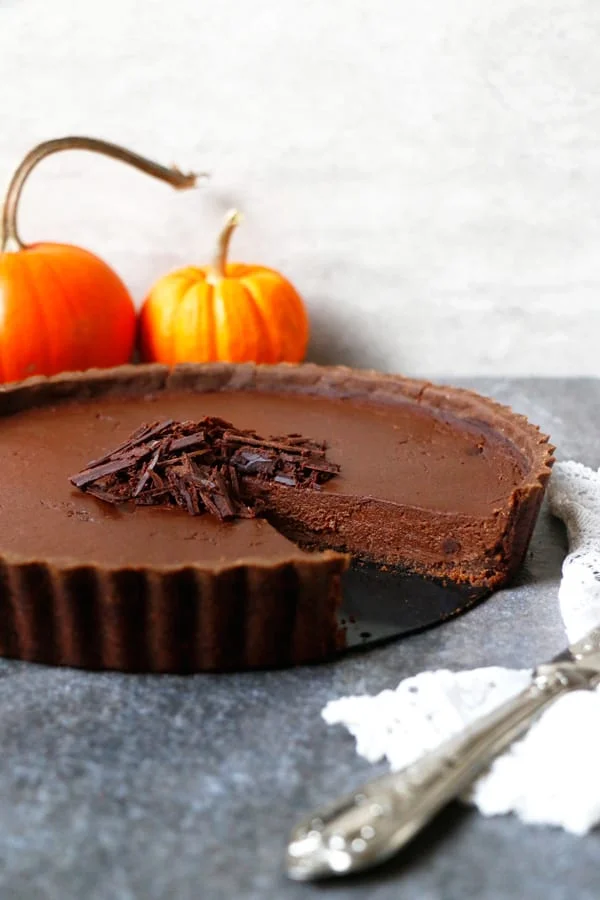 Chocolate Pumpkin Tart (vegan, gluten-free, nut-free)