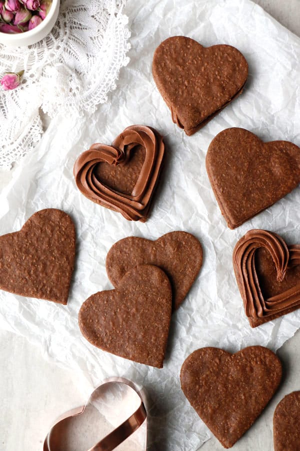 Vegan Chocolate Quinoa Sandwich Cookies (gluten-free, nut-free)