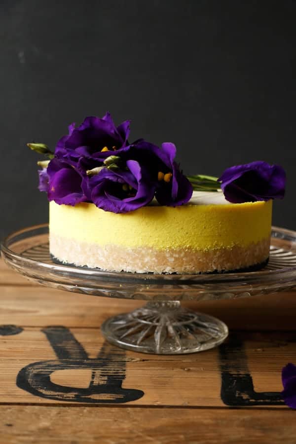 Golden Milk Macadamia Cheesecake (grain-free & vegan)