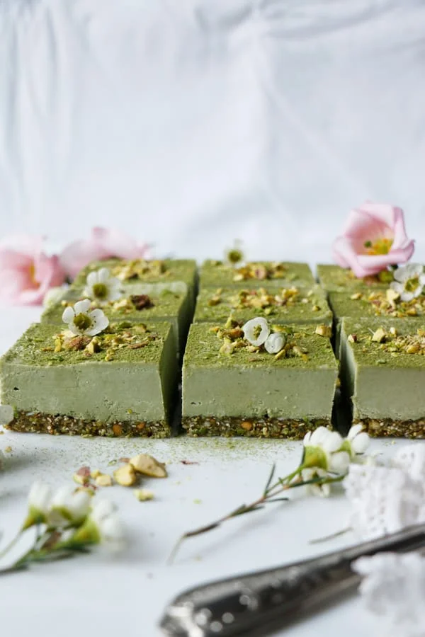 Pistachio Amaranth Moringa Bars (raw, vegan, grain-free)