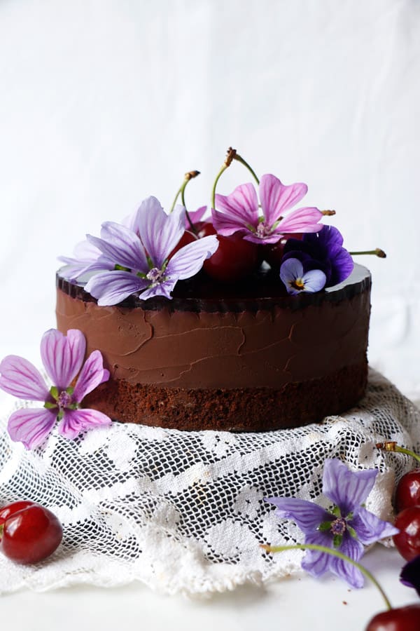 Cherry Chocolate Mousse Cake (vegan & gluten-free)