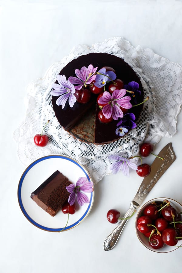 Cherry Chocolate Mousse Cake (vegan & gluten-free)