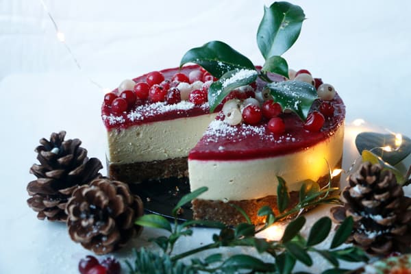 Gingerbread Cheesecake (vegan & grain-free)