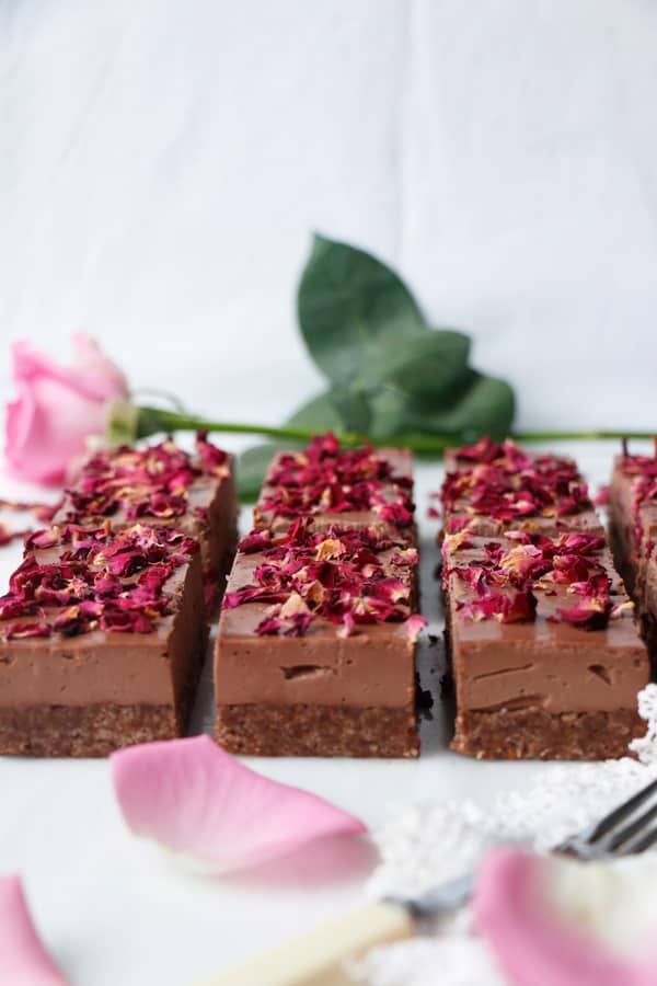 Rose Cardamom Chocolate Cheesecake (vegan & grain-free)