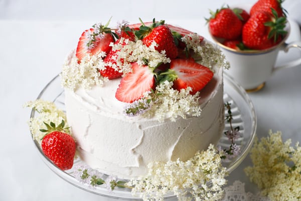 Strawberry Elderflower Layer Cake (vegan & gluten-free)