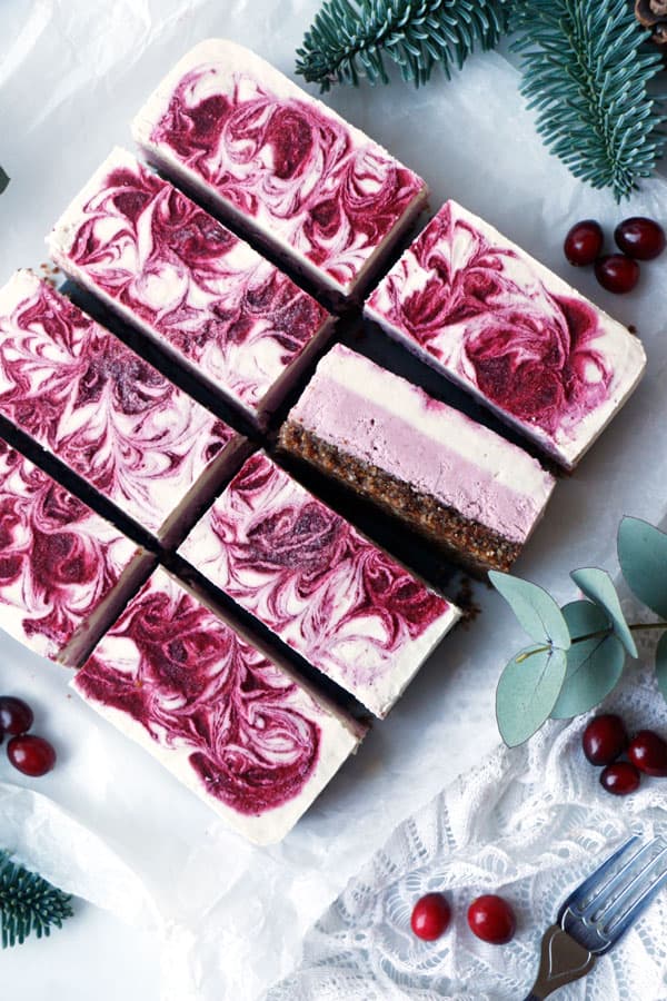 White Chocolate Cranberry Cheesecake (vegan & grain-free)