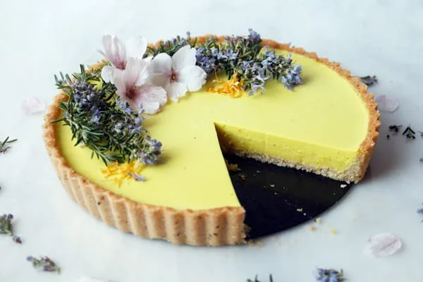 Rosemary Lemon Tart (vegan & gluten-free)