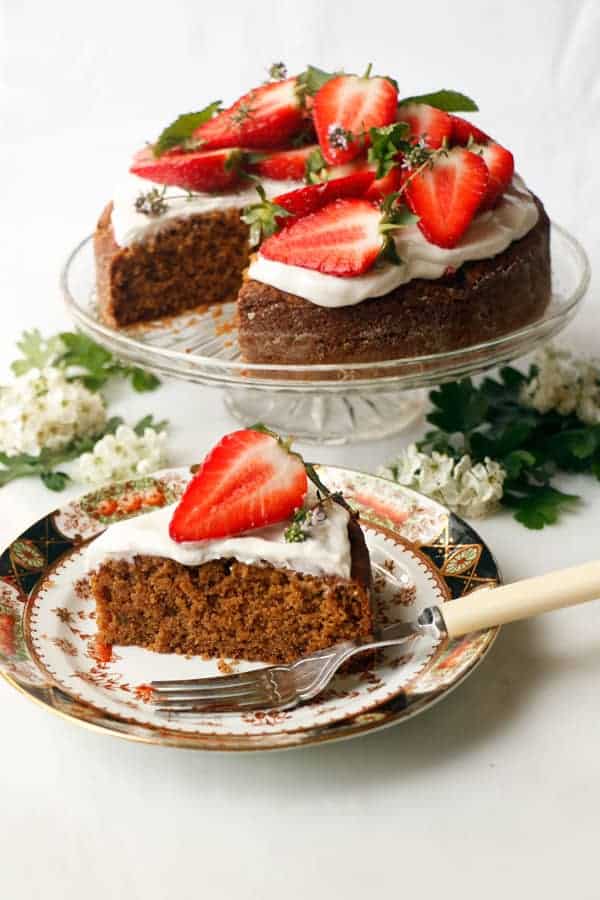 Strawberry Thyme Hazelnut Cake (vegan & gluten-free)