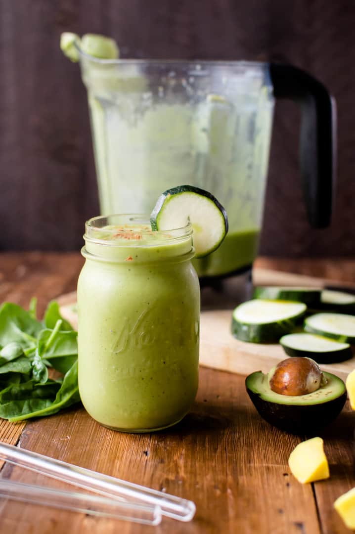 5-Minute Zucchini Avocado Smoothie